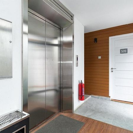 Reddoorz Premium Near Centre Point Mall Medan Luaran gambar